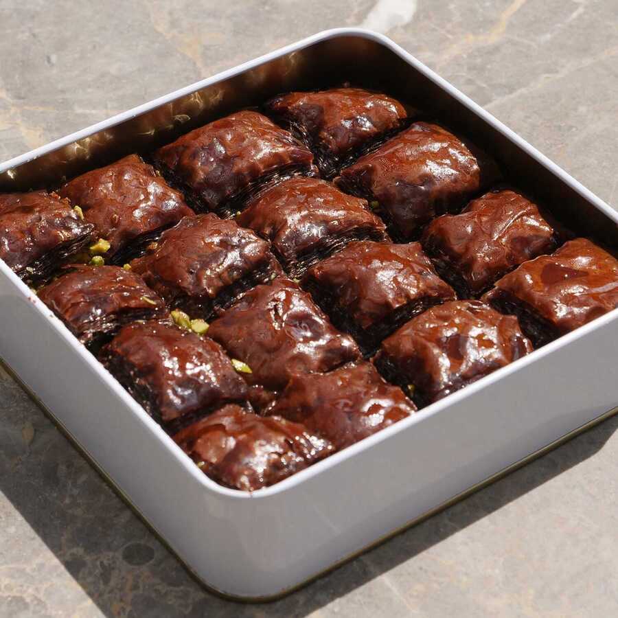 chocolate baklava