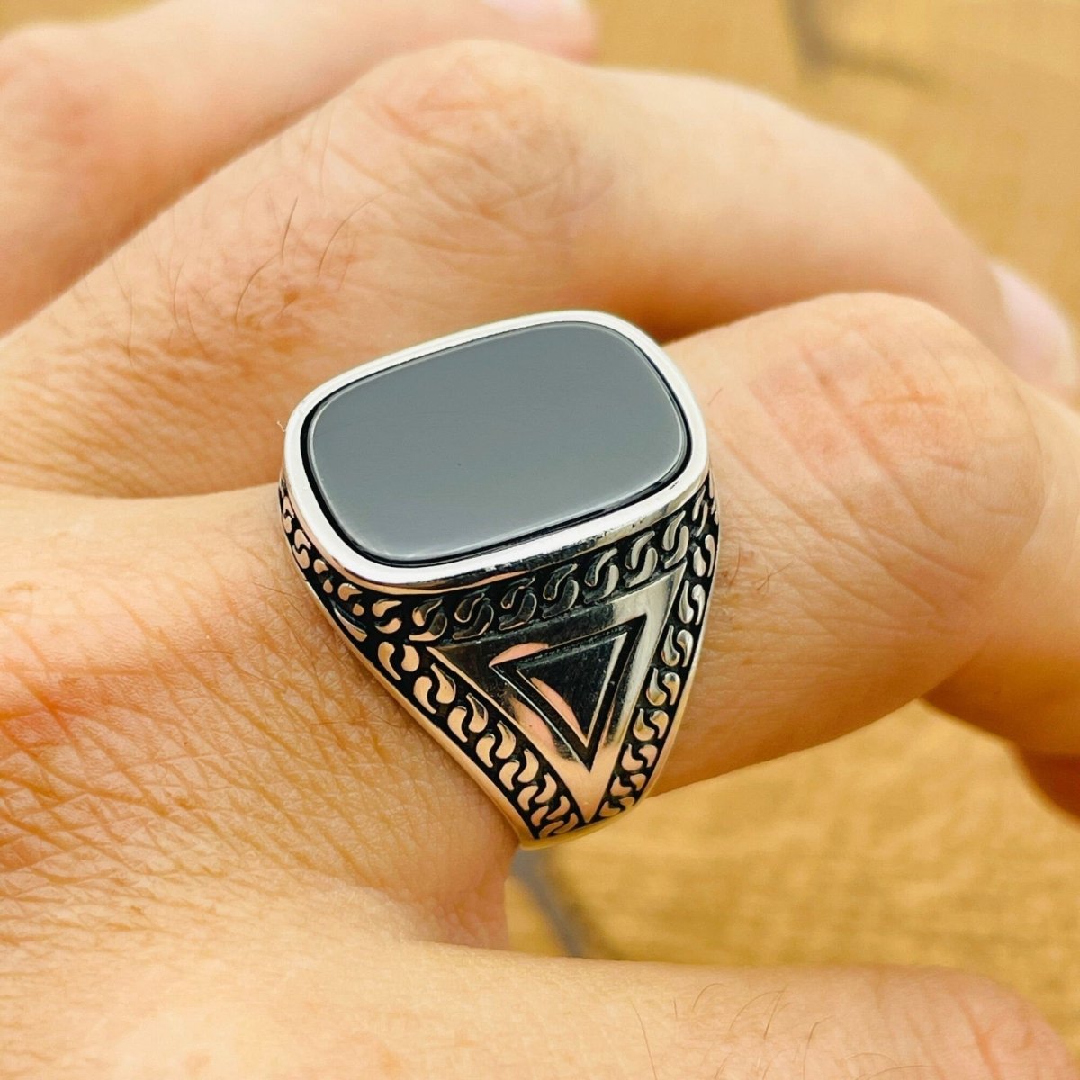 Black Onyx Silver Ring - TryAladdin