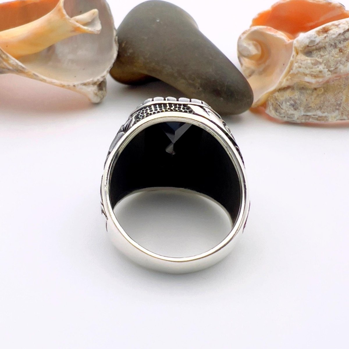 Black Onyx Stone Men's Silver Ring - TryAladdin