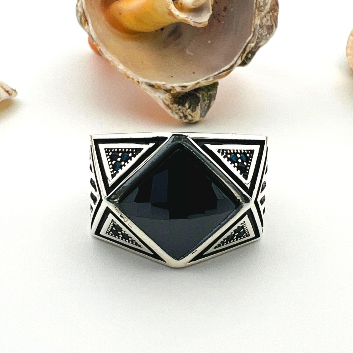 Black Onyx Stone Men's Silver Ring - TryAladdin