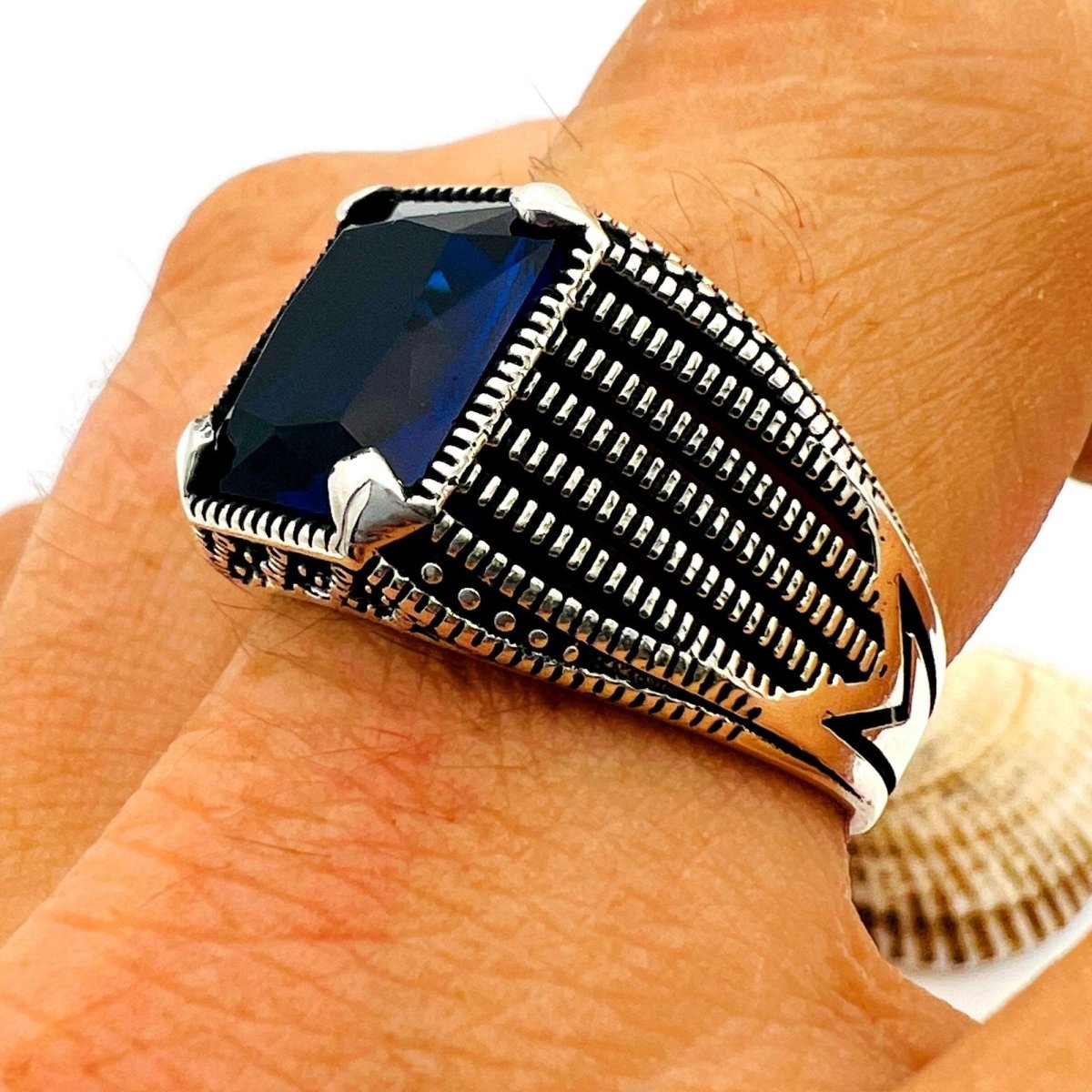 Blue Sapphire Squared Stone Men's Ring - TryAladdin