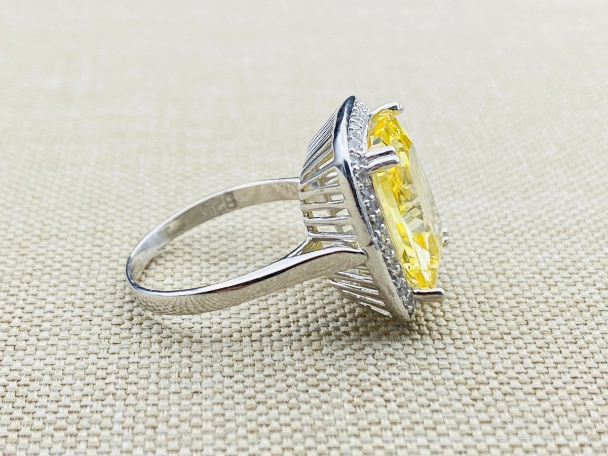 Citrine Ladies Silver Ring - TryAladdin