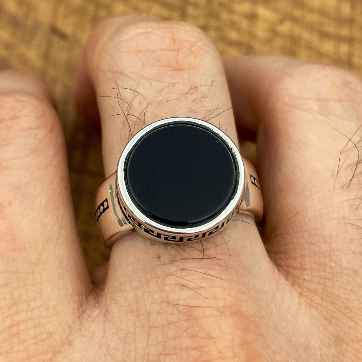 Handmade Minimalist Oval Black Onyx Silver Ring - TryAladdin