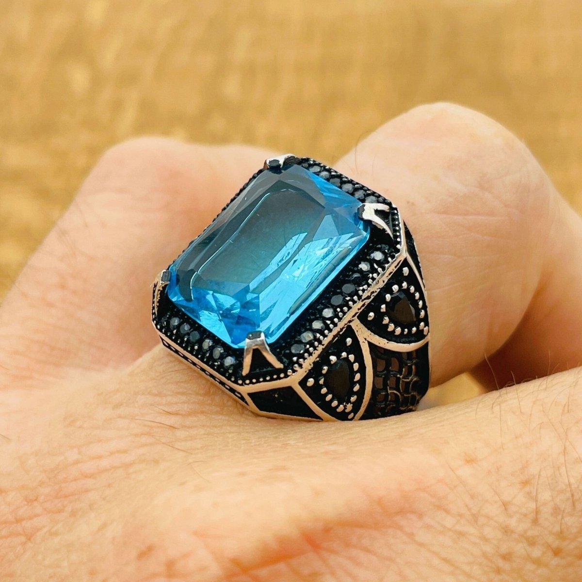 Men's Aquamarine Silver Ring - TryAladdin