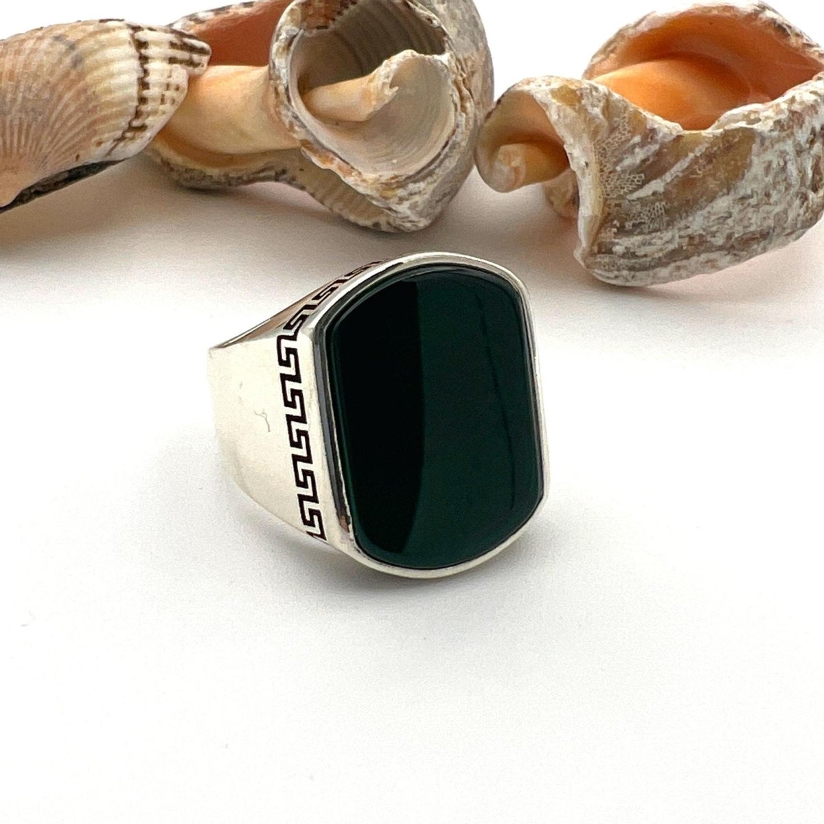 Men's Green Agate Stone Silver Ring - TryAladdin