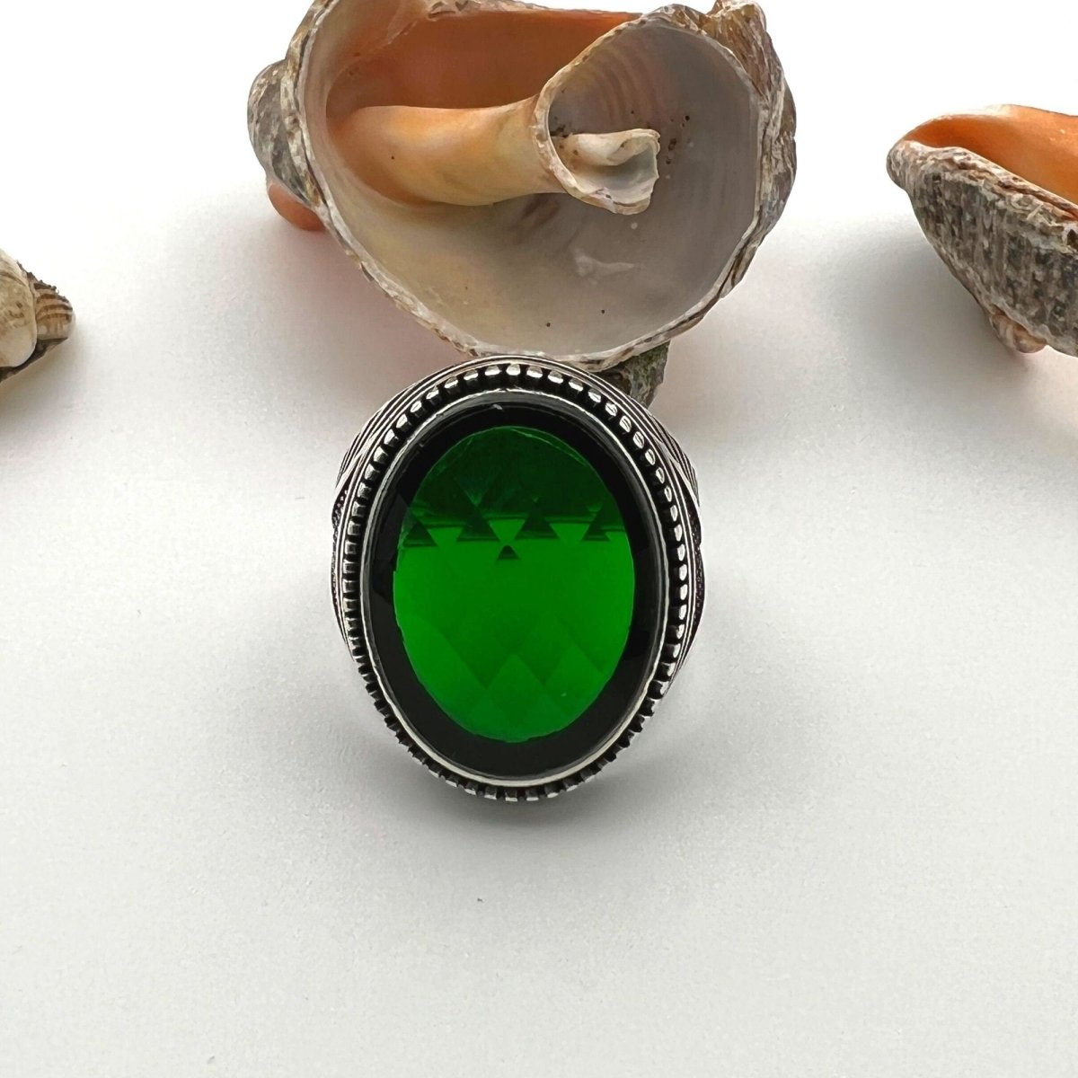 Men's Green Emerald Stone Ottoman Style Silver Ring - TryAladdin