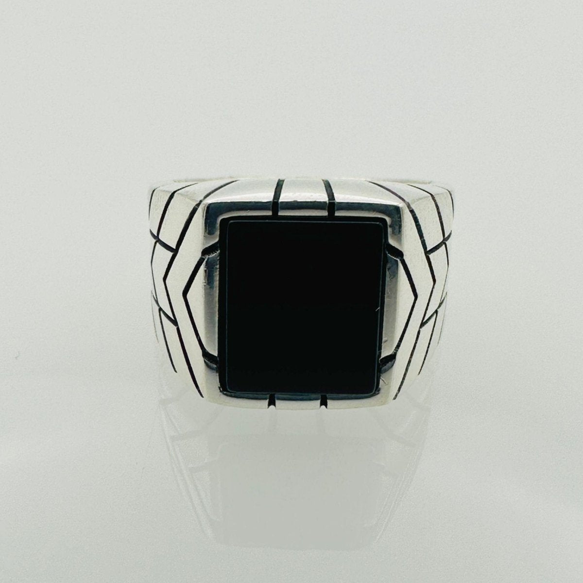 Men's Natural Black Onyx Silver Ring - TryAladdin