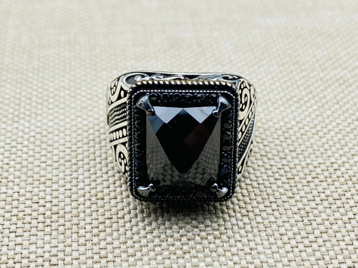 Men's Onyx Stone Black 925 Sterling Silver Ring - TryAladdin