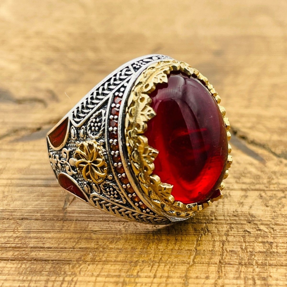 Men's Red Oval Agate Ring - TryAladdin