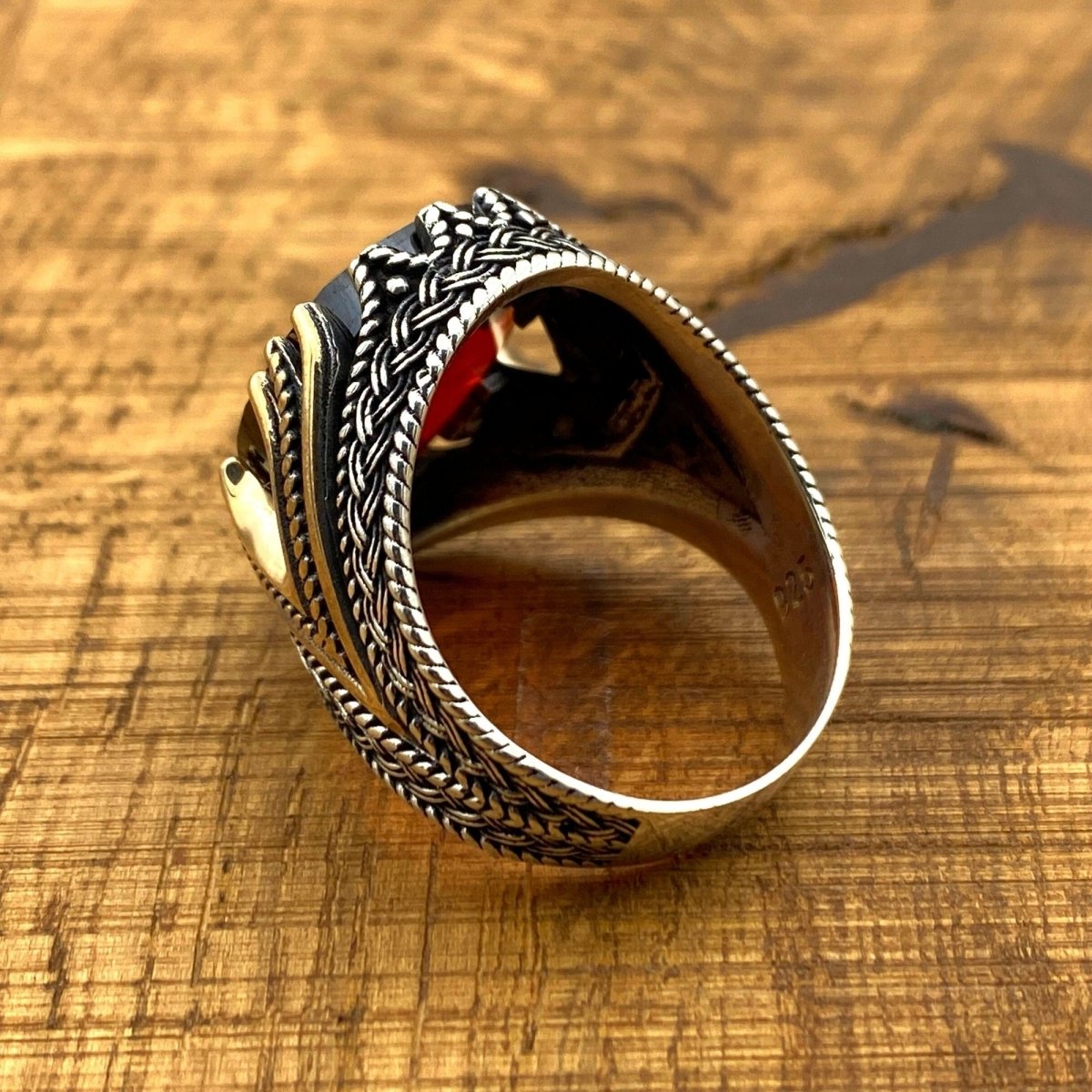 Men's Red Stone Crown Ring - TryAladdin