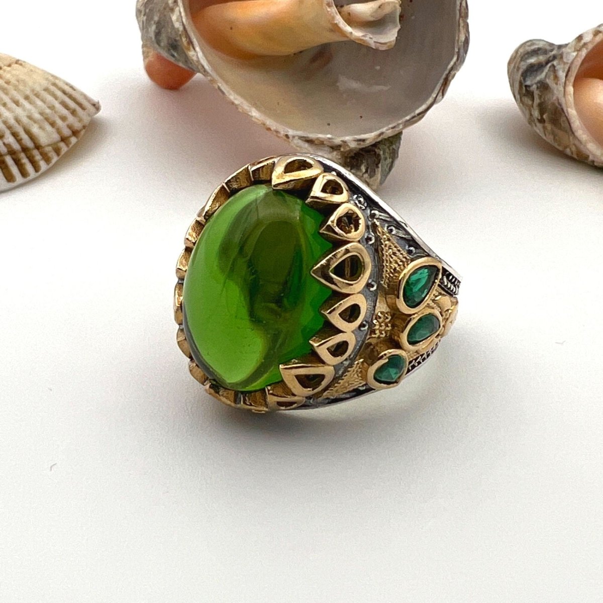 Men's Yemeni Aqeeq Stone Green Agate 925 Sterling Silver Ring - TryAladdin