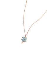 Nereze | Rose Plated 4 Leaves Blue Stone Clover Necklace - TryAladdin