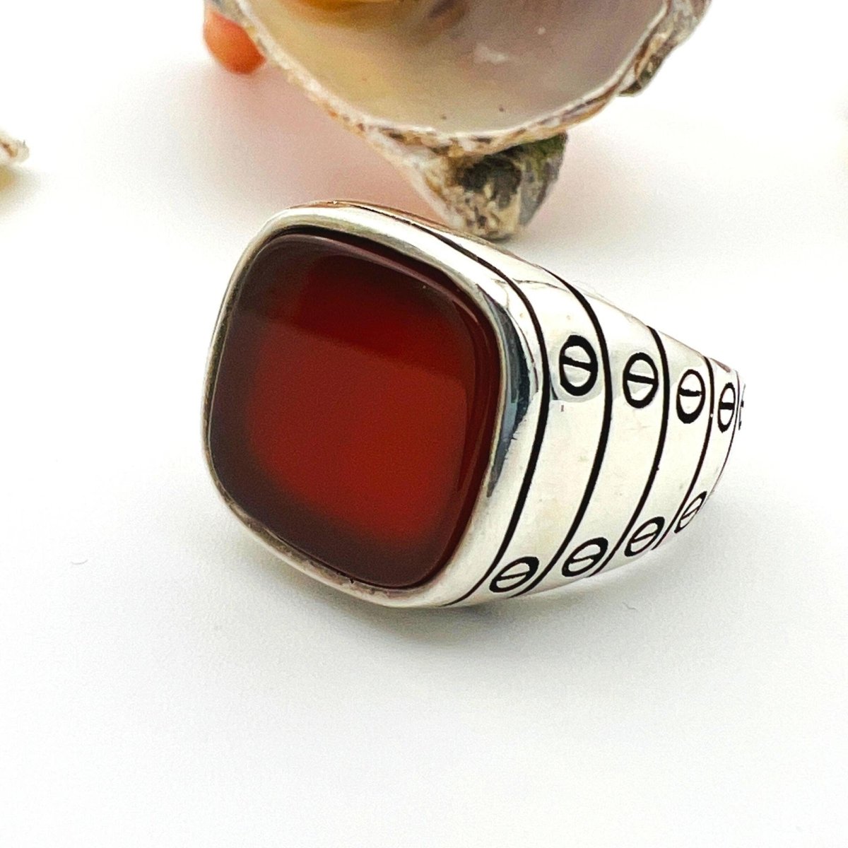 Red Agate Stone Men's Ring - TryAladdin