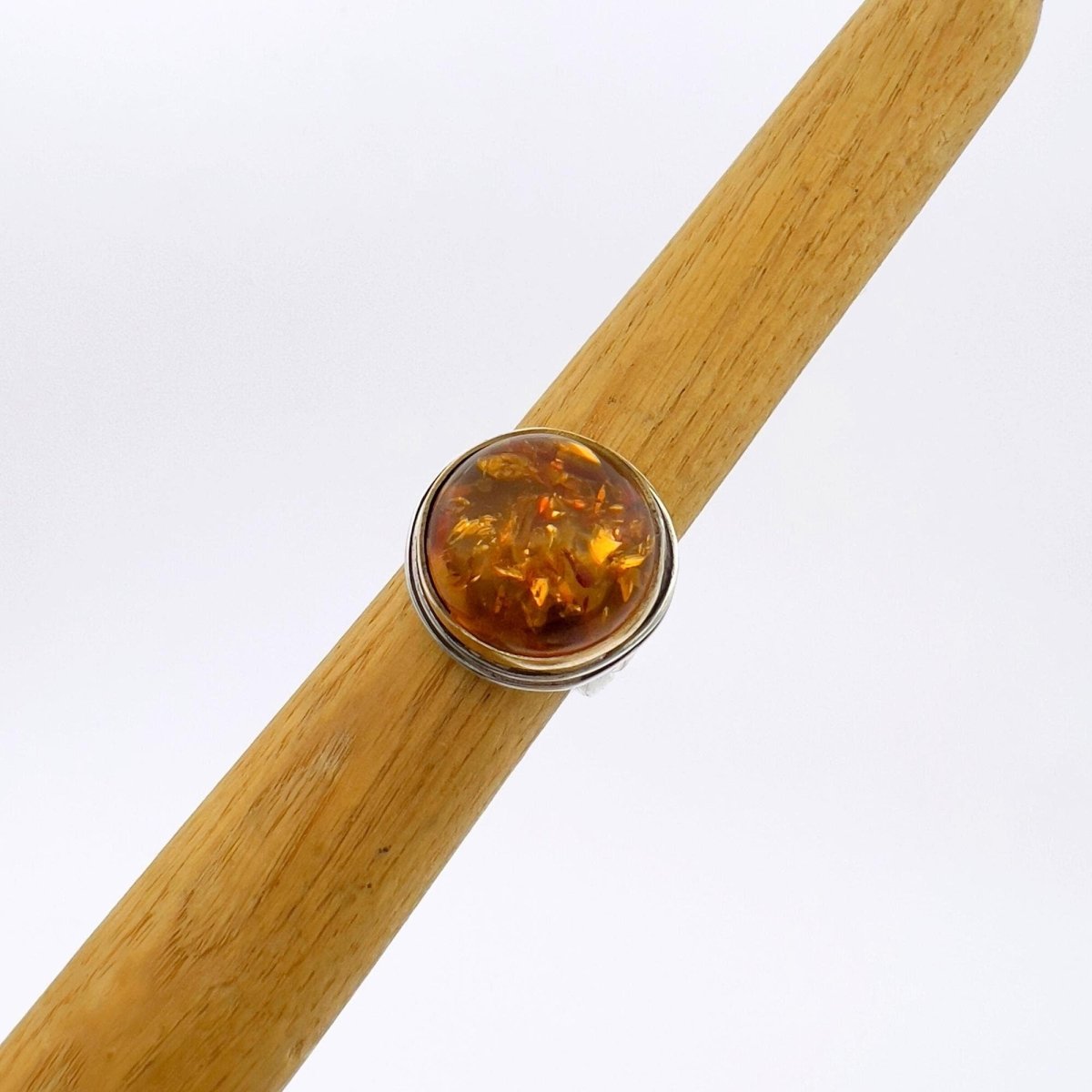 Women's Amber Stone Ring - TryAladdin