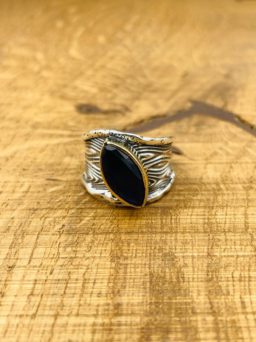 Women's Blue Sapphire Silver Ring - TryAladdin